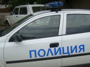 police car 300x224 Поредната катастрофа на пътя Поморие   Ахелой 