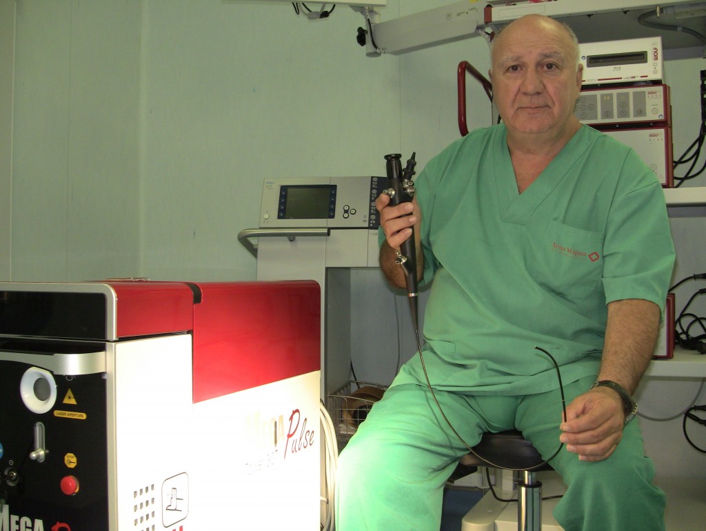 urolog 1024x770 Първият в Източна Европа лазер за лечение на простата и  премахване на  камъни е вече в България  в Болница „Дева Мария” Бургас 