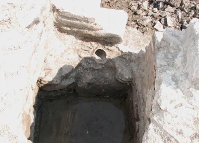 113 1024x739 Църква и масивна римска сграда разкриха  разкопките край Сарафово