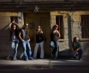 siluet 300x245 Група Силует с промоция на втория си албум в Бургас